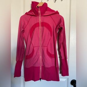 Lululemon stride jacket 4
